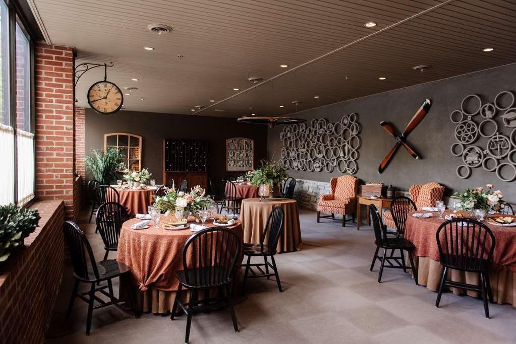 Cork Factory Hotel Ланкастер Ресторан фото